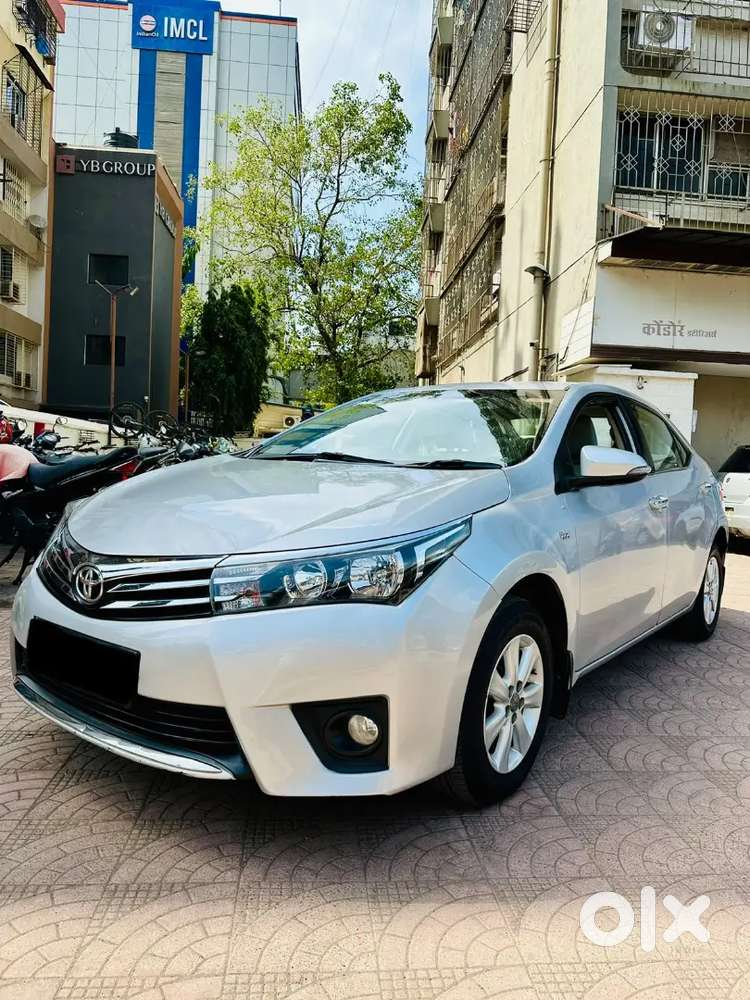 Toyota Corolla Altis 1.8g 2014