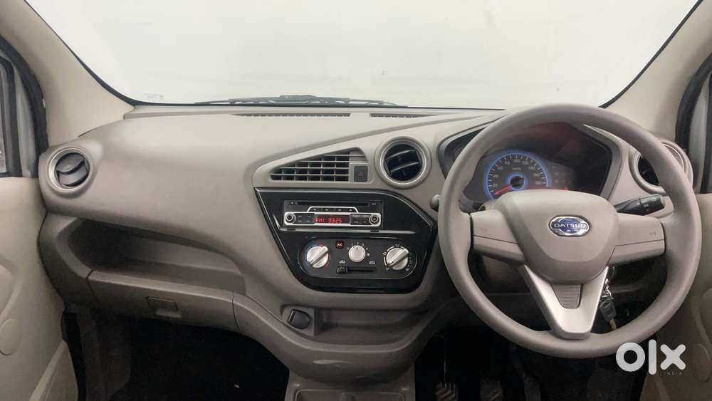 Datsun Redigo T Option, 2016, Petrol