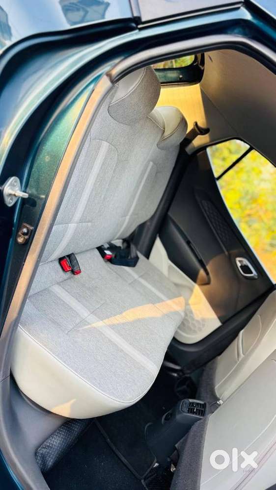 Hyundai Grand I10 Nios Amt Sportz, 2020, Petrol