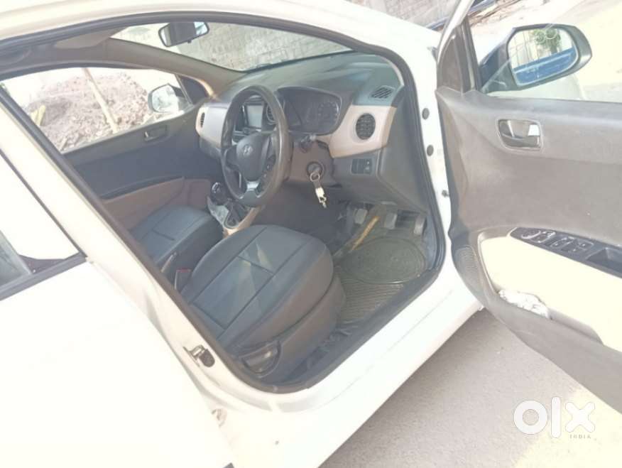 Hyundai Grand I10 Crdi Sportz, 2016, Diesel