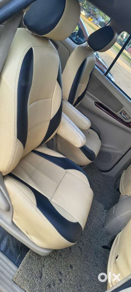 Toyota Innova 2.5 V Diesel 7-seater, 2008, Diesel