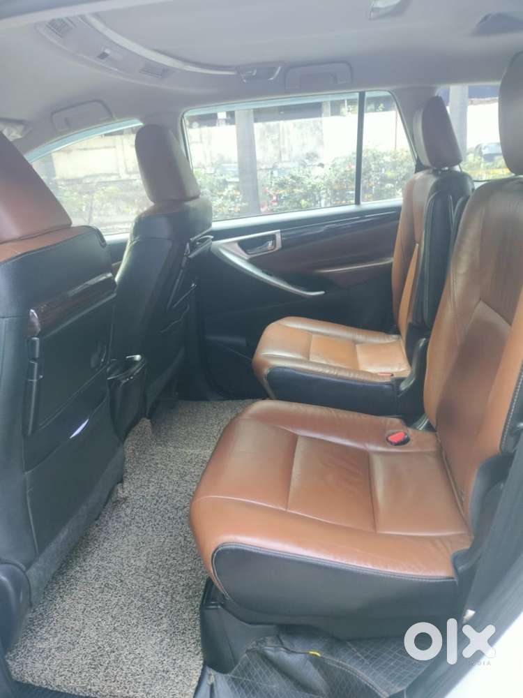 Toyota Innova Crysta 2.8 Z, 2017, Diesel