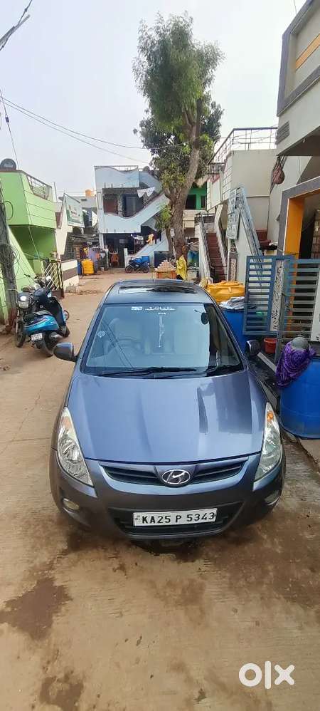 Hyundai I20 2010 Petrol Well Maintained