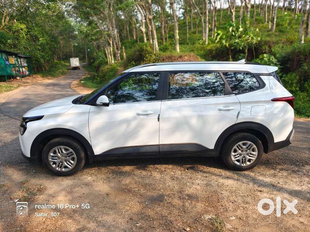 Kia Carens 1.5 Prestige 7 Str, 2022, Petrol