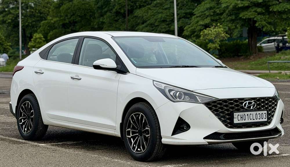Hyundai Verna 1.5 Sx Petrol Mt, 2022, Petrol