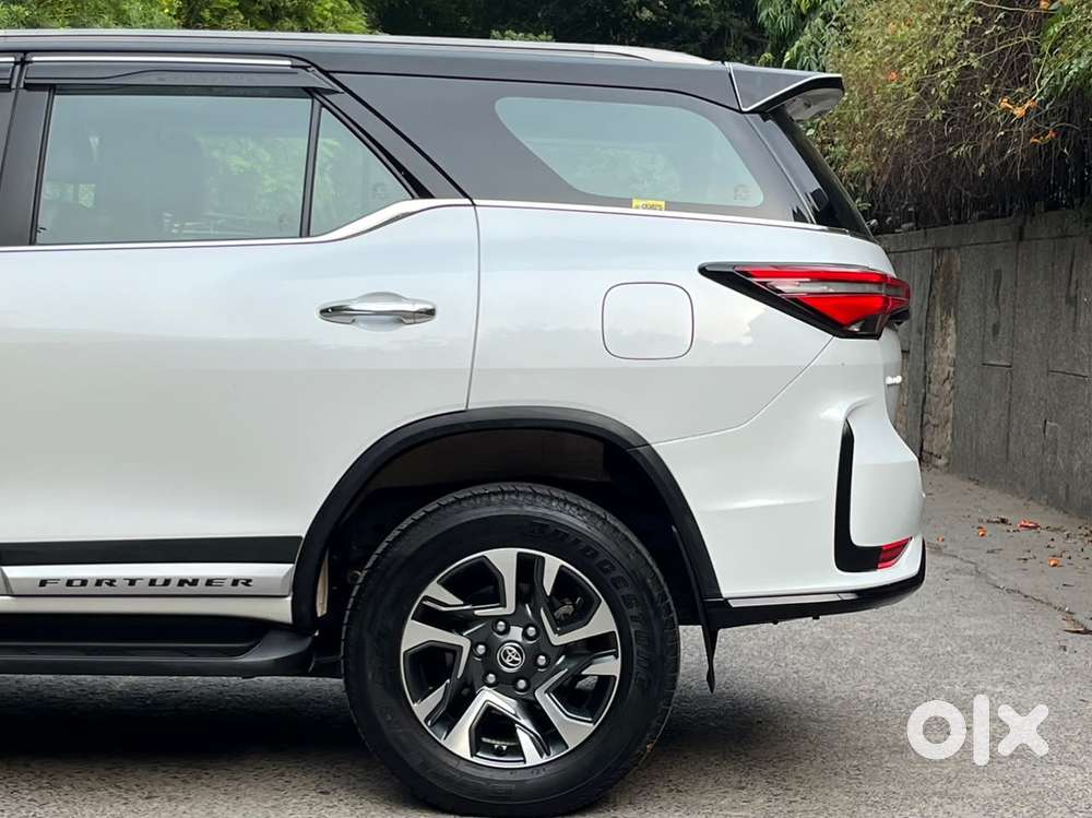 Toyota Fortuner Legender 4x2 At 2.8, 2024, Diesel