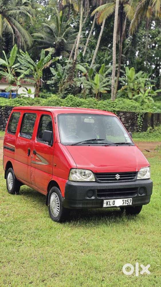 Maruti Suzuki Eeco 5 Str With A/c+htr, 2011, Petrol