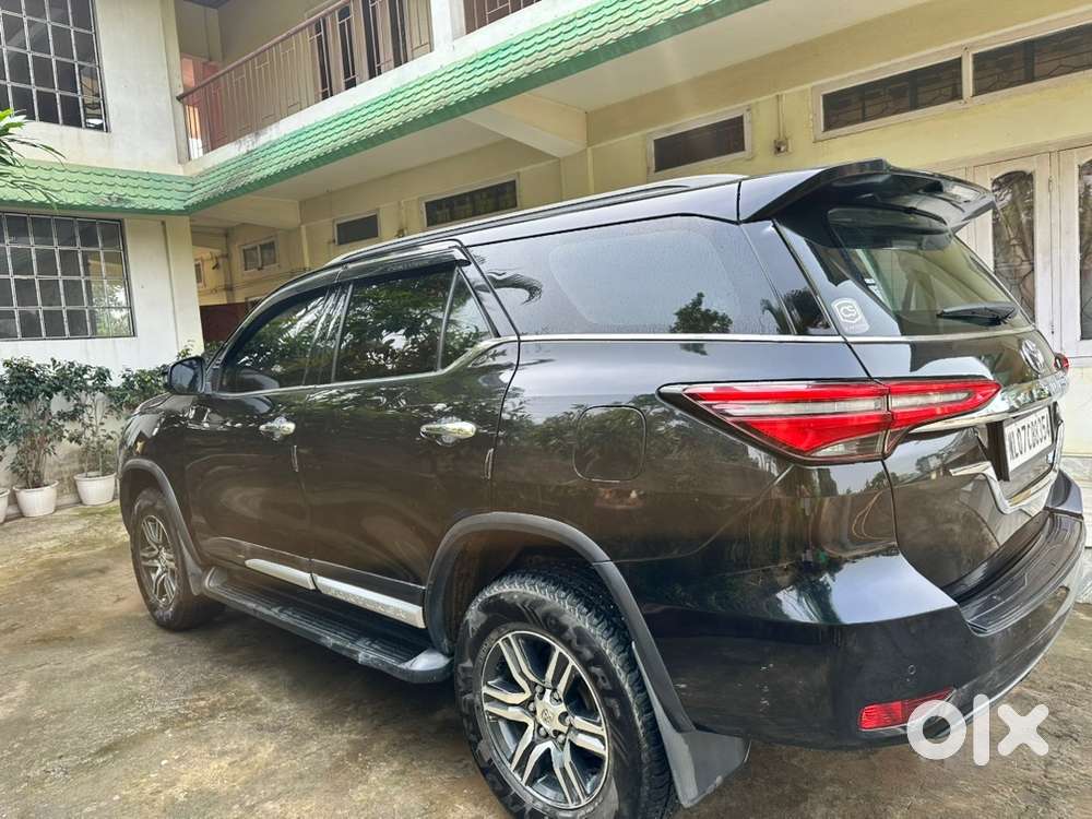 Toyota Fortuner 2022 Diesel Well Maintained