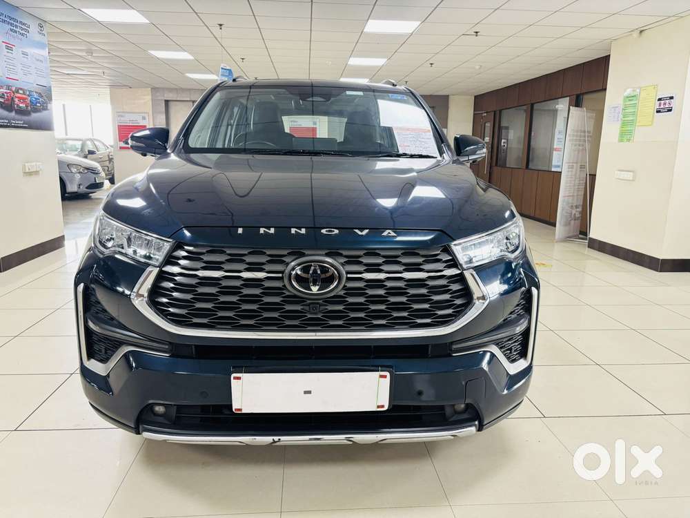 Toyota Innova Hycross 2.0 Zx (o) Hybrid 7 Str, 2023, Cng & Hybrids