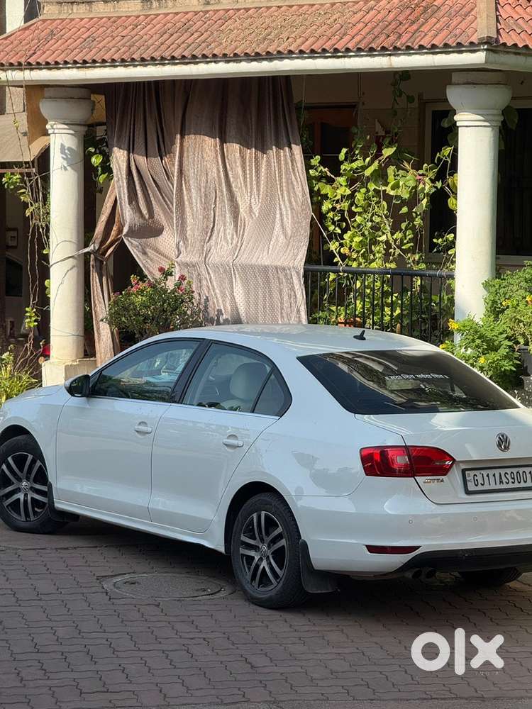 Volkswagen Jetta 2.0l Highline Auto Diesel