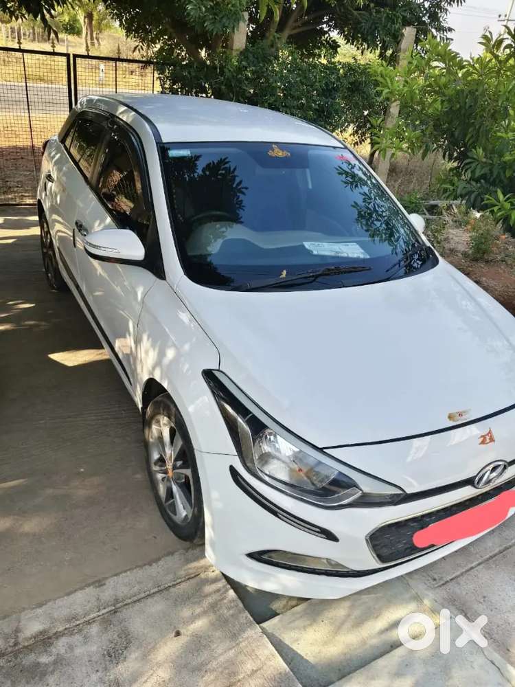 Hyundai I20 2015 Diesel 90000 Km Driven