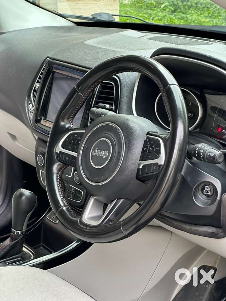 Jeep Compass 2021 - 1st Owner - Excellent