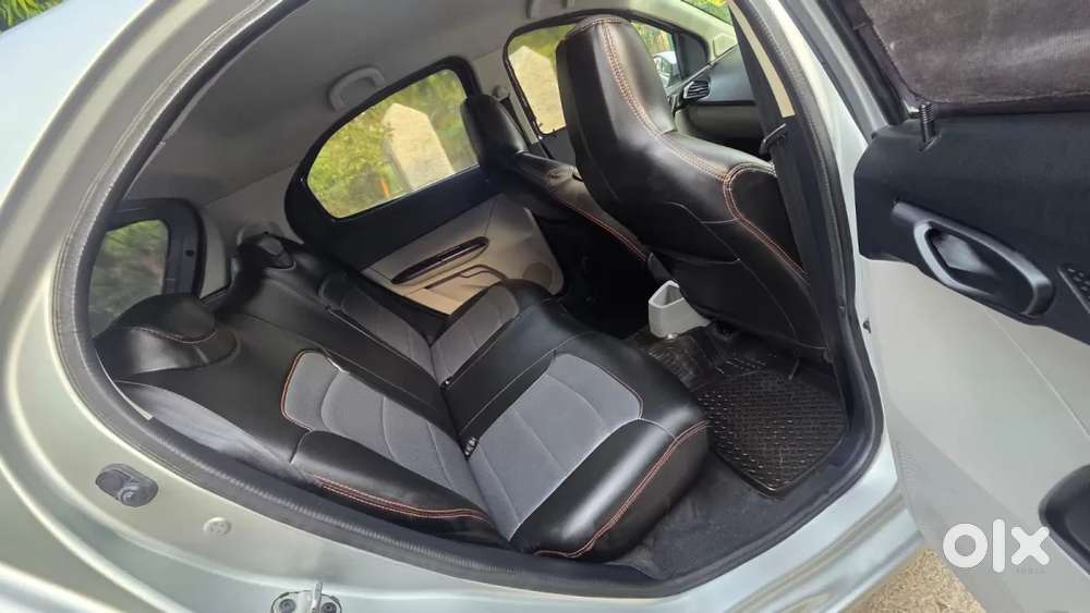 Tata Tiago 1.2 Revotron Xt Option, 2017, Petrol