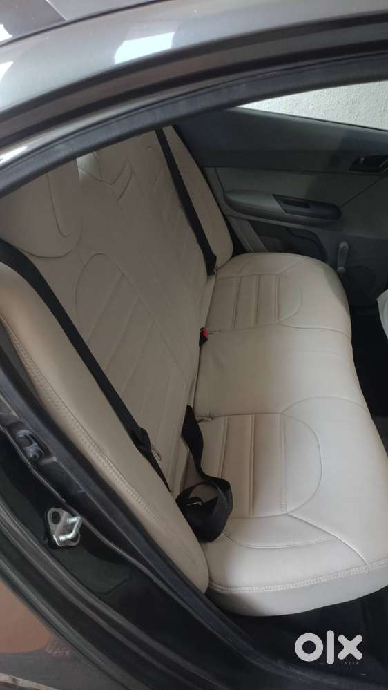 Good Condition. All Feature Display Central Lock.fog Lamp