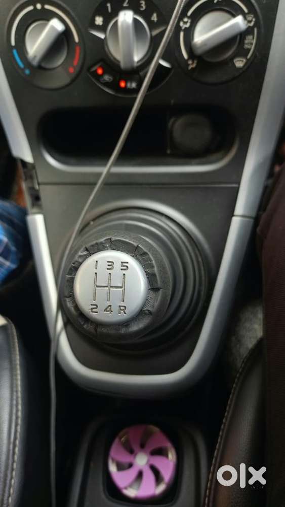 Maruti Suzuki Ritz Vxi, 2013, Petrol
