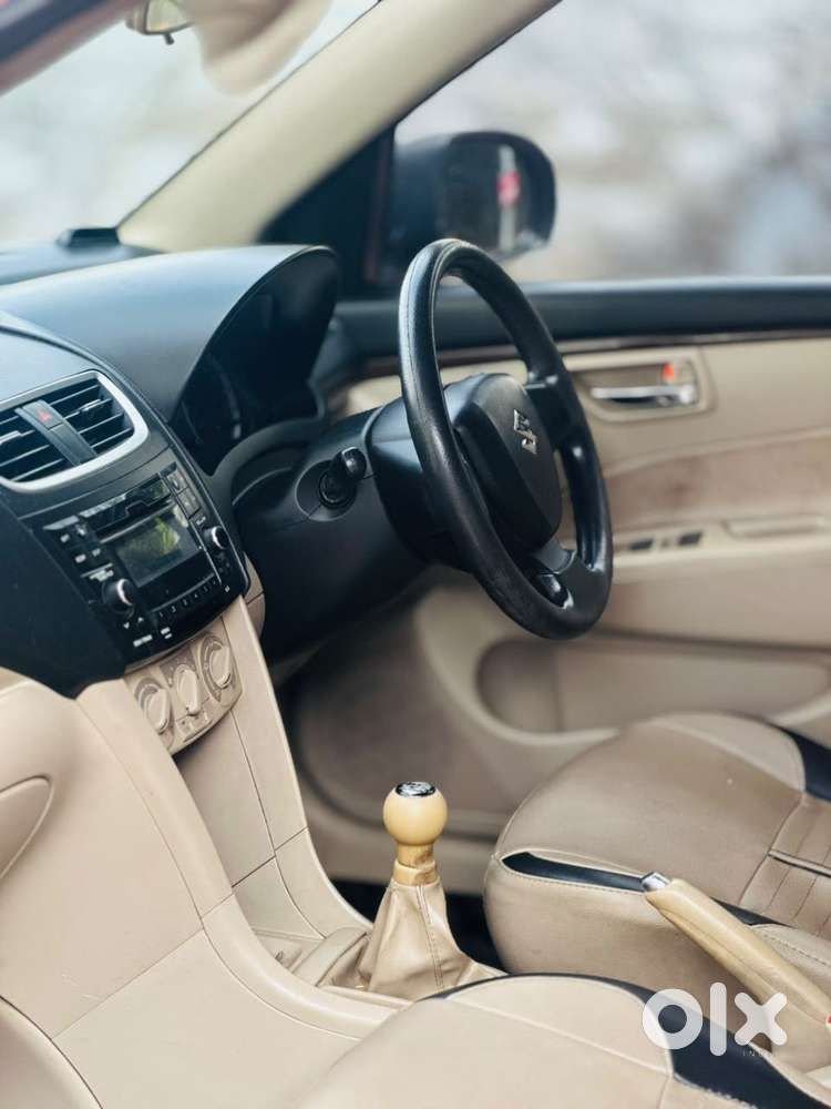 Maruti Suzuki Swift Dzire Vxi Optional, 2016, Petrol