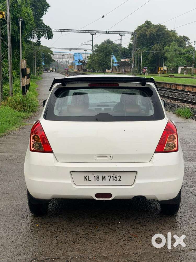 Maruti Suzuki Swift 1.3 Vxi, 2008, Petrol