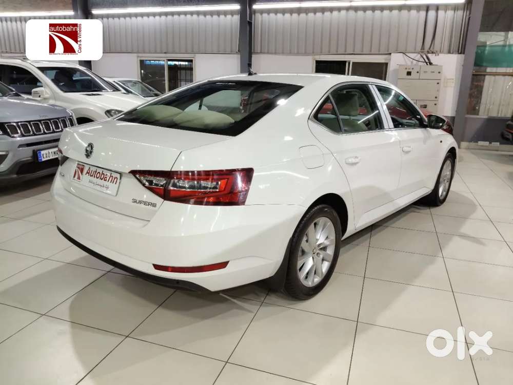 Skoda Superb 2.0 L&k Tsi At, 2017, Petrol