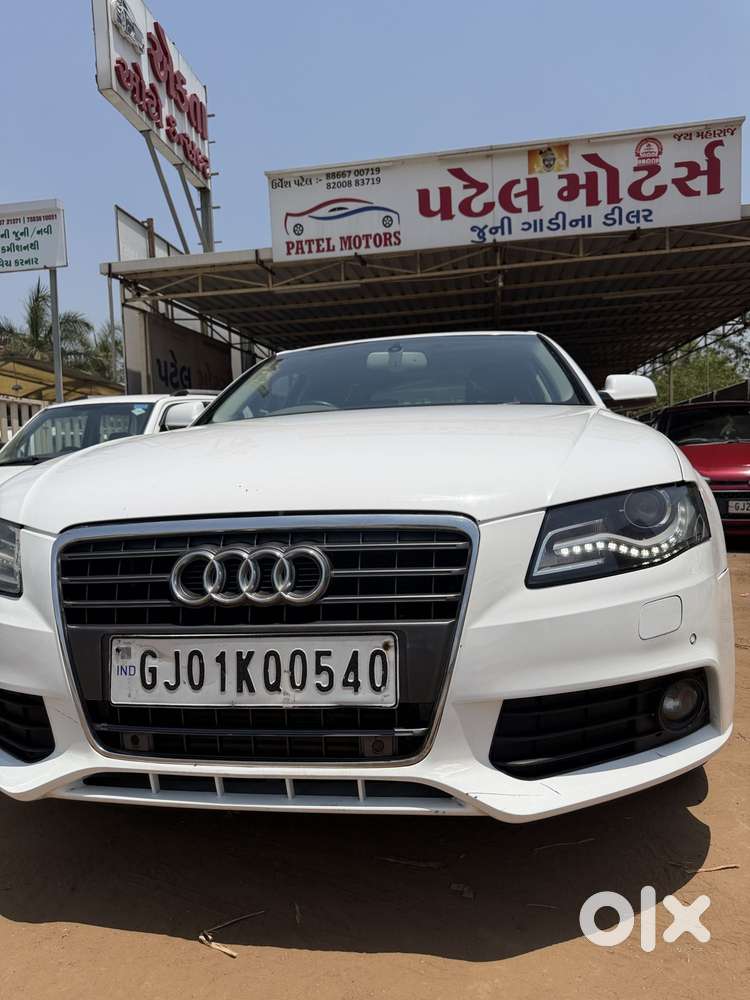 Audi A4 2.0 Tdi Premium With Sunroof, 2012, Diesel