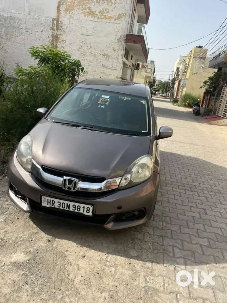 Honda Mobilio 2015 Diesel Well Maintained