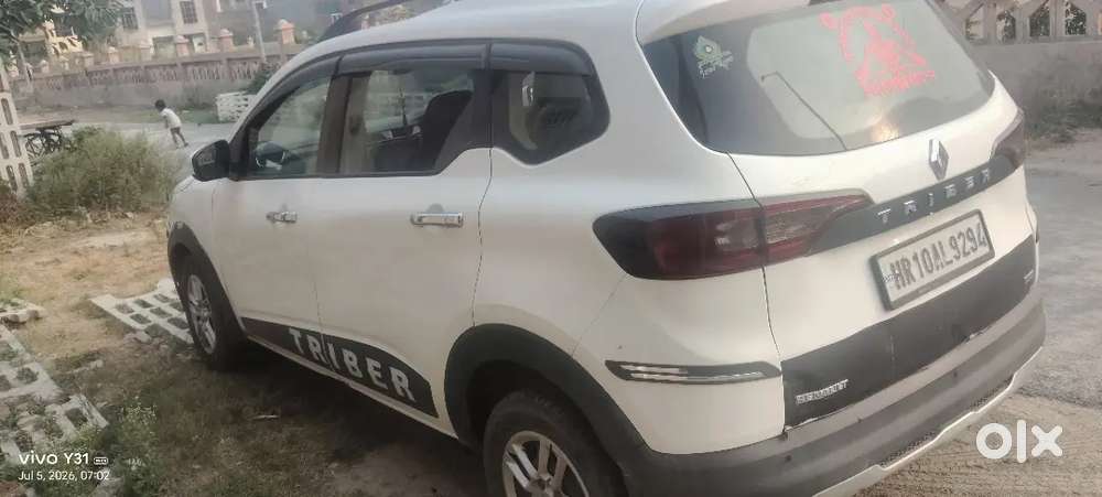 Renault Triber Petrol 2020 Kist Baki Hai 26 Kisi Hai 6500