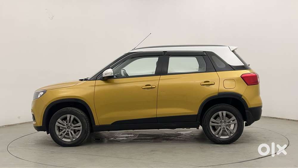 Maruti Suzuki Vitara Brezza Zdi Plus Dual Tone, 2016, Diesel