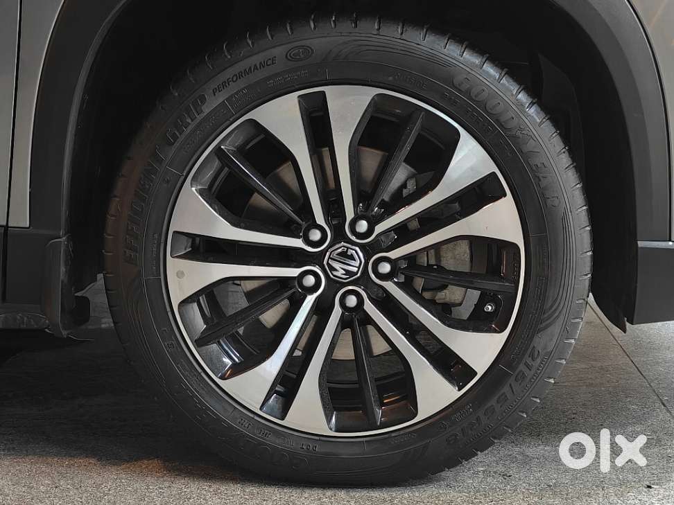 Mg Hector Plus 1.5 Sharp Turbo Cvt 6 Str, 2022, Petrol