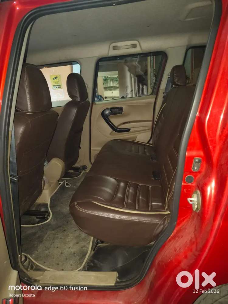 Mahindra Tuv 300 Plus 2016 Diesel Good Condition