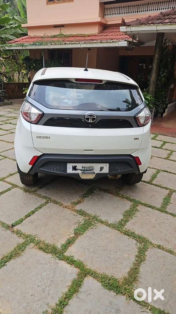 Tata Nexon Petrol 2019