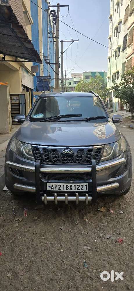 Mahindra Xuv500 2017