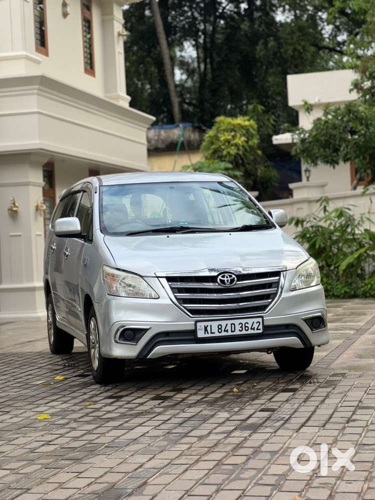 Toyota Innova Diesel 2013