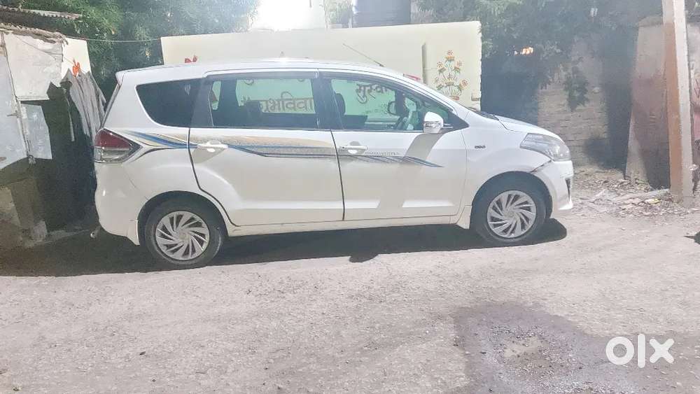 Maruti Suzuki Ertiga 2013 Diesel 270000 Km Driven