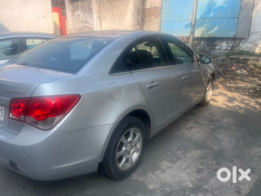 Chevrolet Cruze 2012 Diesel 125000 Km Driven