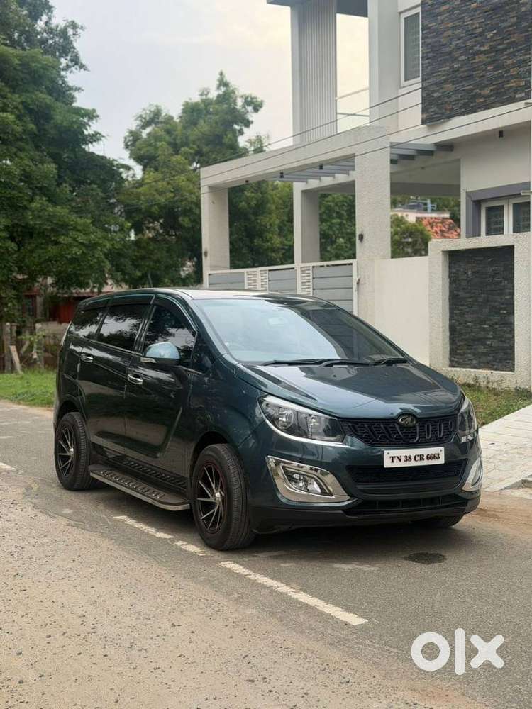 Mahindra Marazzo M4, 2019, Diesel