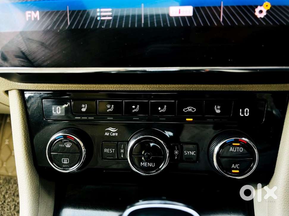 Skoda Superb Lk 1.8 Tsi At, 2018, Petrol