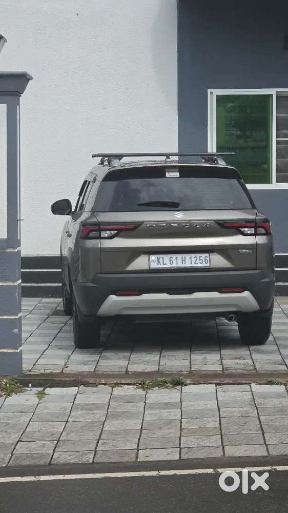 Maruti Brezza Zxi Hybrid 2025