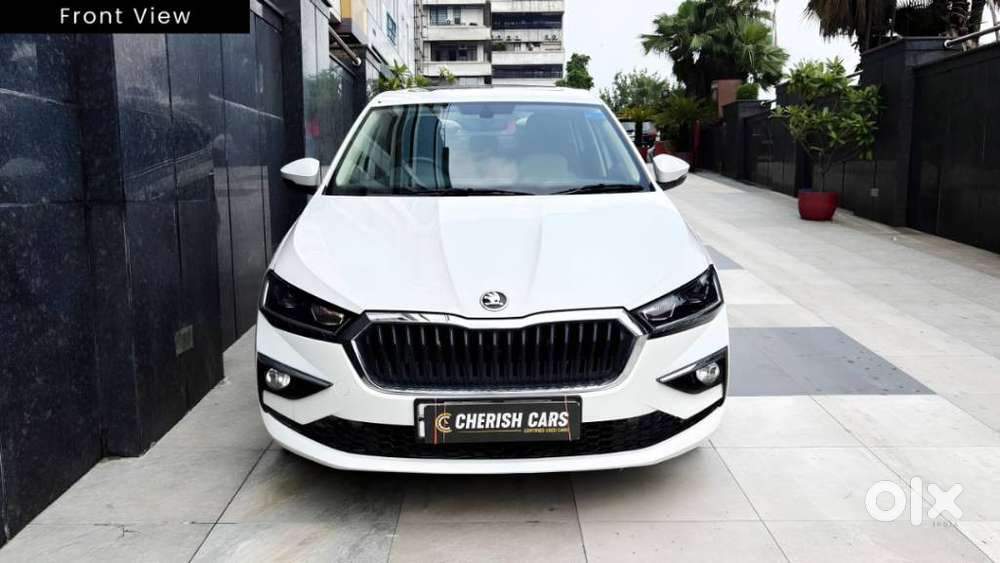Skoda Slavia 1.0 Tsi Style At, 2022, Petrol
