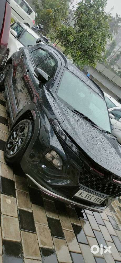 Maruti Suzuki Fronx Delta Plus 1.2l Ags, 2025, Petrol