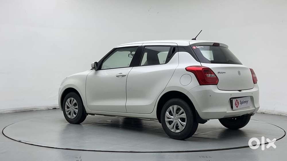 Maruti Suzuki Swift 2018 Vxi, 2022, Petrol