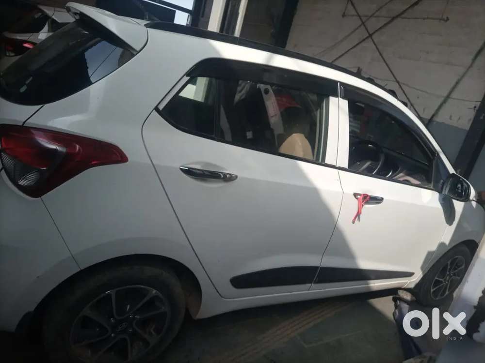 Hyundai Grand I10 2019 Petrol 33000 Km Driven