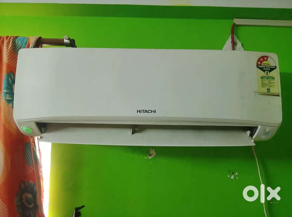 HITACHI 1 TON NON INVERTER AC FOR SELL