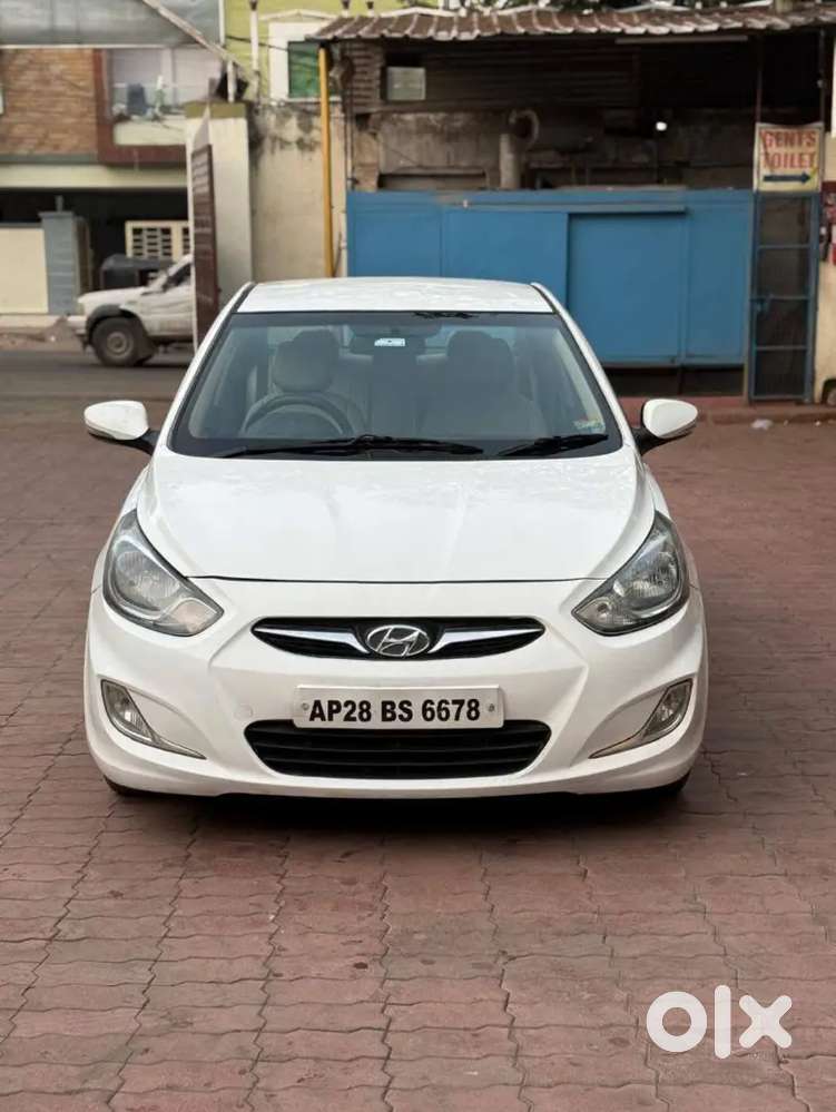 Hyundai Verna 2011 Diesel 72000 Km Driven