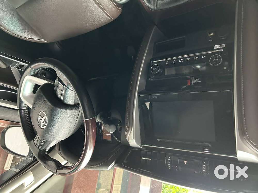 Toyota Fortuner Petrol 2017  Single Owner  Low Km