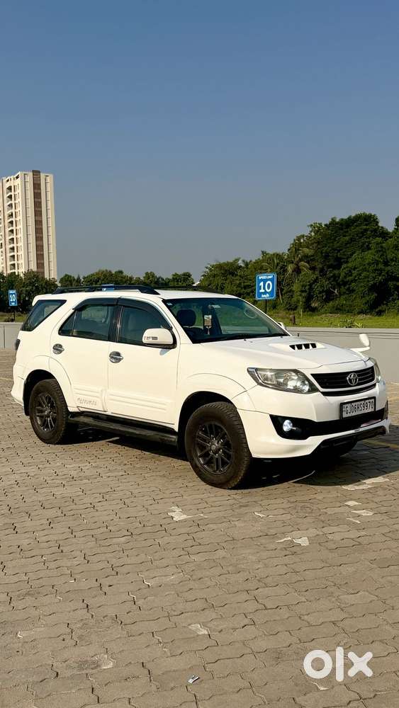 Toyota Fortuner 3.0 4x2 Mt, 2015, Diesel