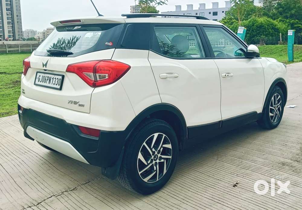 Mahindra Xuv300 W8 Amt Diesel, 2023, Diesel