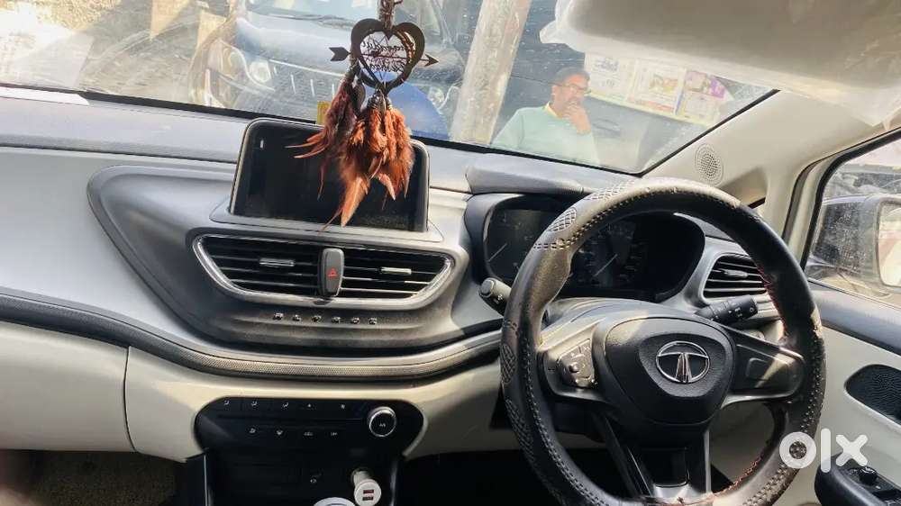 Tata Altroz 2023 Diesel Well Maintained