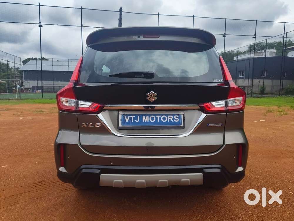 Maruti Suzuki Xl6 1.5 Alpha At, 2021, Petrol