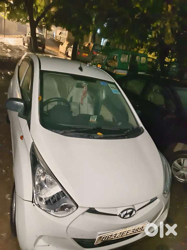 Hyundai Eon Magna 2012