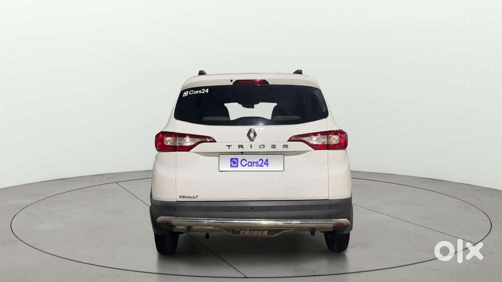 Renault Triber Rxt, 2022, Petrol