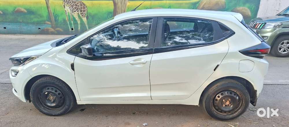Tata Altroz 1.2 Xt, 2021, Petrol